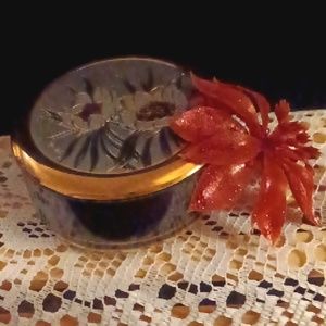 Vtg Art of Choking Flowers Black Ceramic Trinket Box